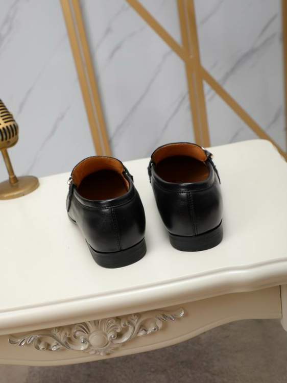Picture of Gucci Shoes _SKUGuccisz38-44mnf01017746